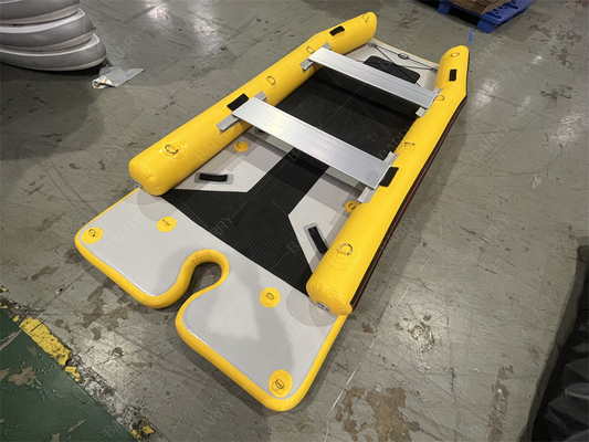 Pequeno caiaque inflável PVC Power Sailing Ce Light Weight Catamaran Barco a vela Hipalon Barco inflável Catamaran