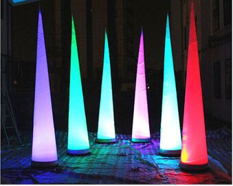 O tubo 8 do sexo conduziu a cor em mudança da coluna inflável de Lighing para a exposição