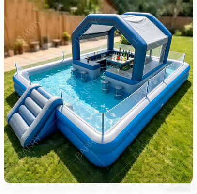 Ultimate Backyard Water Party Station Bar de piscina flutuante inflável com deslizamento e dossel
