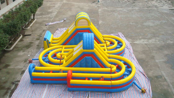 Curso de obstáculo inflável que compete o jogo com o castelo da corrediça do leão-de-chácara