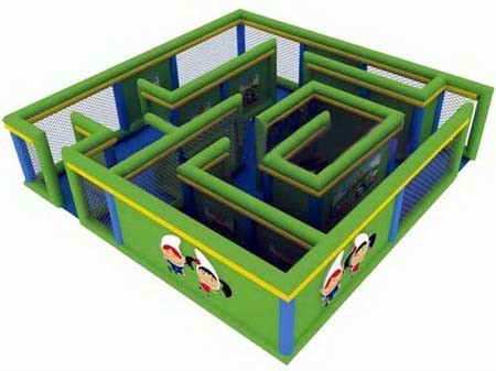 Casa inflável impermeável Maze Outdoor Playground Equipment do salto
