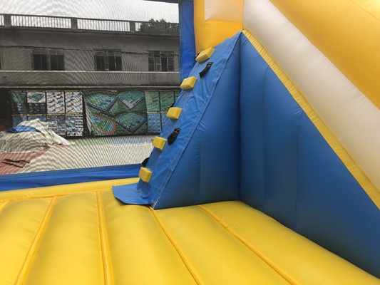 Círculo exterior do equipamento do campo de jogos do leão-de-chácara inflável colorido portátil combinado