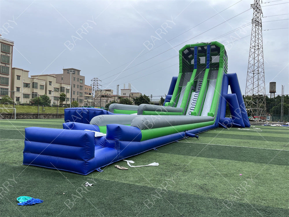 Jogo de festa para crianças personalizado Alto 36x14x13m Tripódio Deslizamento de água gigante para grande evento 5 km Curso de obstáculos inflável