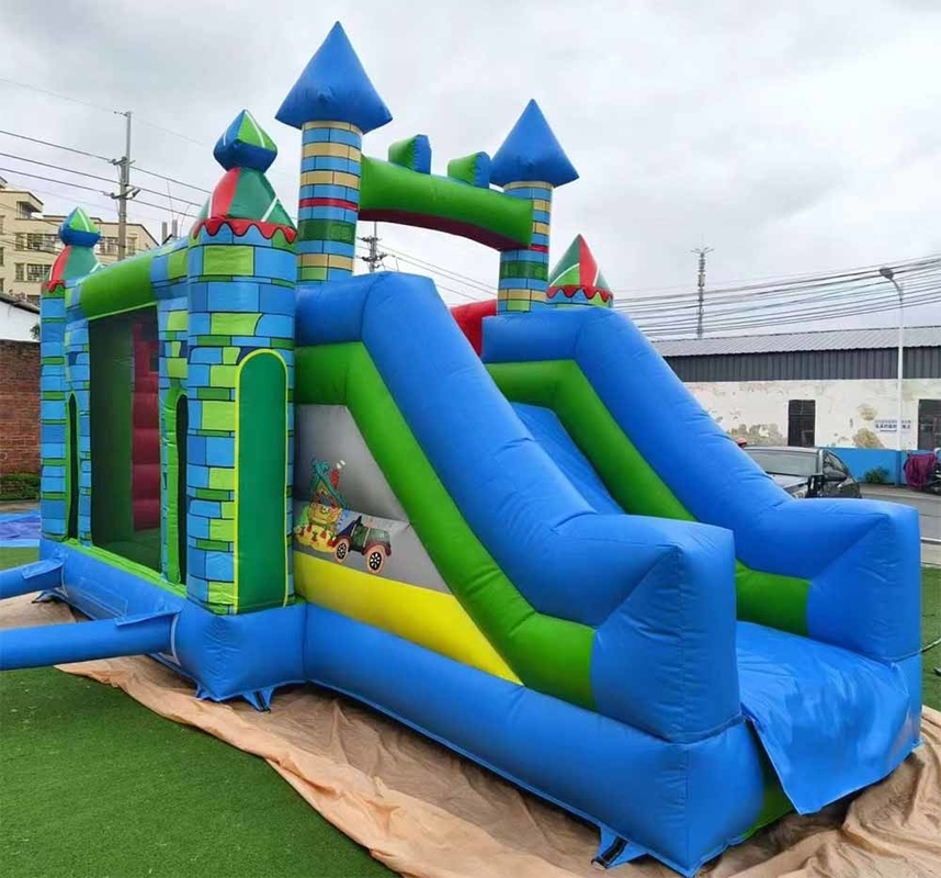 Expedição rápida Bouncer inflável Combo de material de PVC Casa de salto com deslizamento e anel de basquete