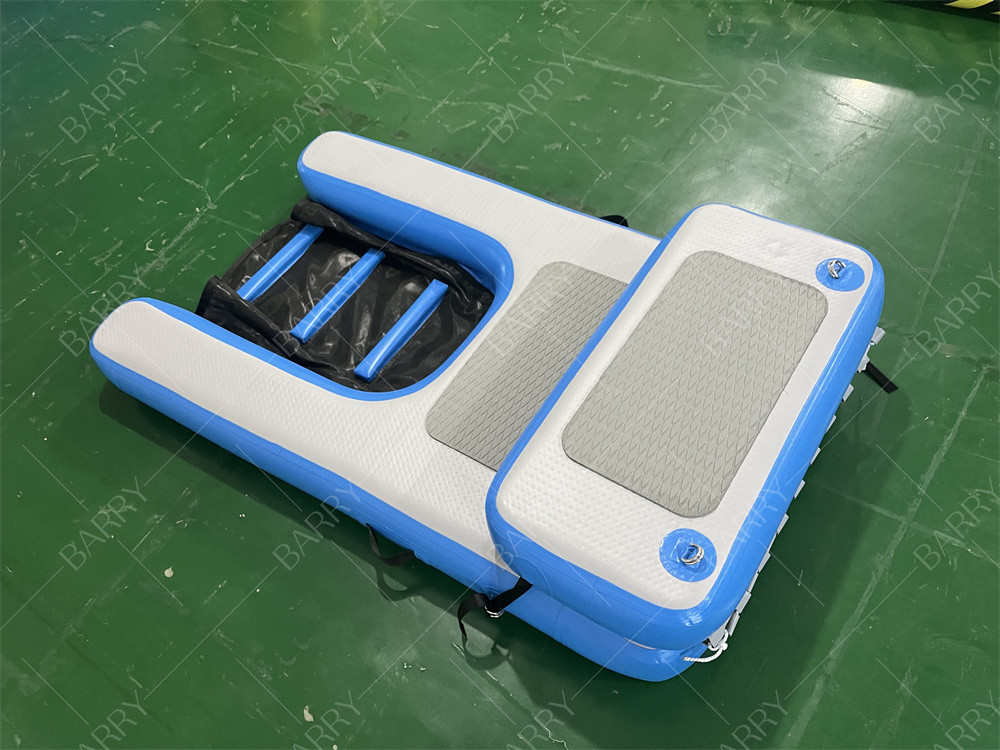 Plataforma de escalada de animais de estimação para piscinas