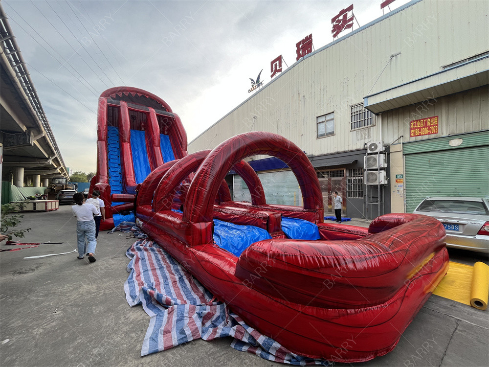 Fábrica personalizada comercial Red Giant Water Slide Excitante Slip N Fly Zip Line Desporto Jogo