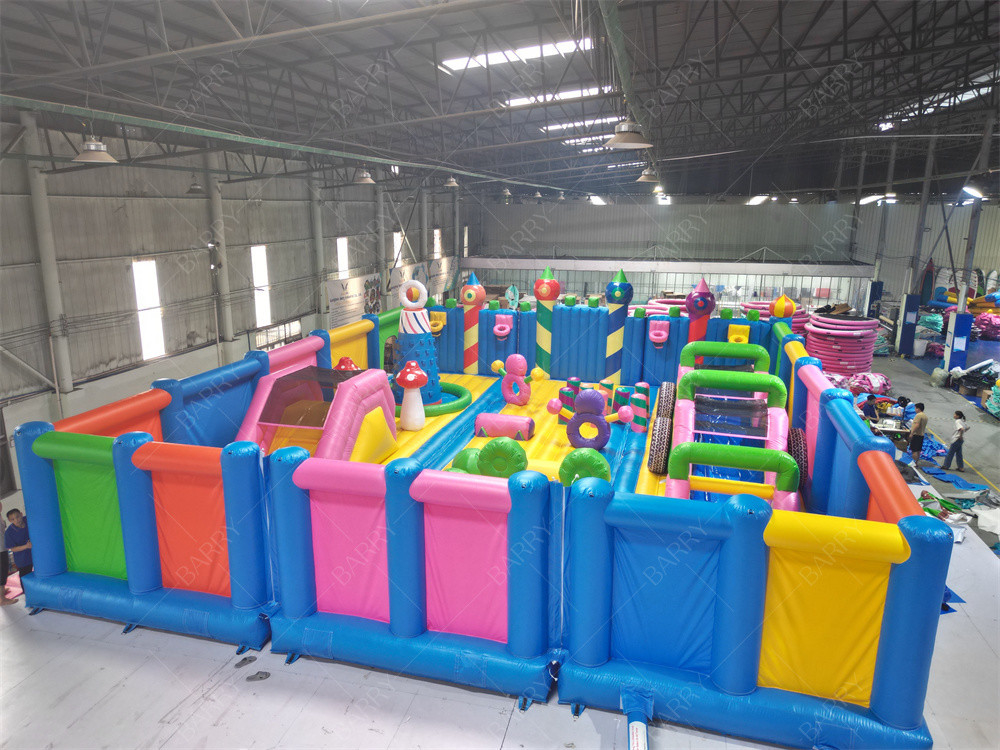 Custom World'S Biggest Kids Indoor Bounce House Parque temático Parque inflável