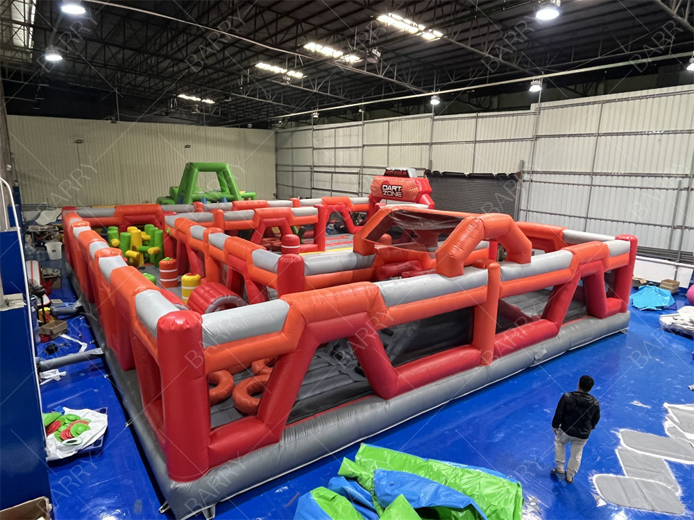 Red Trampoline Park Fun City Parque temático inflável Parque de diversões grande adulto inflável casas de salto para venda para crianças