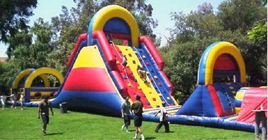 Encerado durável inflável adulto do PVC do curso de obstáculo da escalada para o divertimento