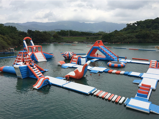 Parque de flutuação comercial da água do PVC do grande parque inflável resistente UV 0.9mm da água
