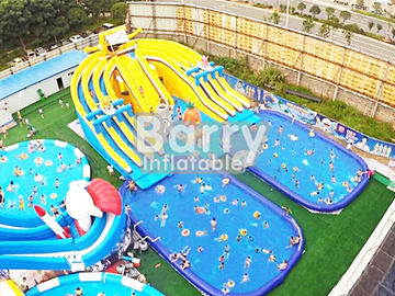 Do parque inflável da água dos desenhos animados de Spongebob capacidade grande com corrediça de 2 associações/3 pistas