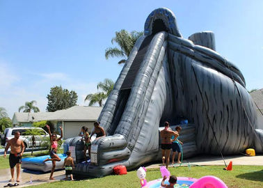 Corrediça de água alta inflável gigante Inflatables do furacão da corrediça 33ft para adultos