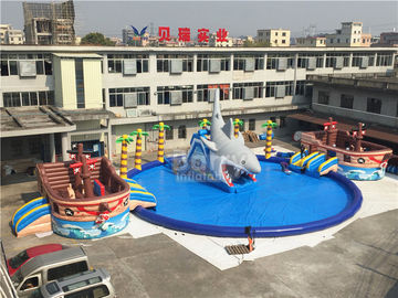 Parque inflável da água do tema gigante do navio de pirata na terra 36.5x20x8.5mH