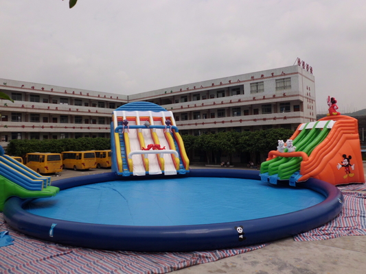 Corrediças de água infláveis do gigante inflável exterior do parque da corrediça de água com associação