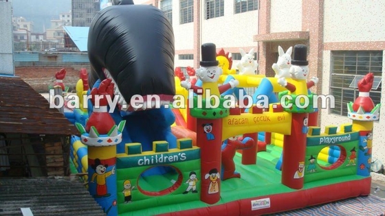 tamanho customizável do parque de diversões inflável de encerado do PVC de 0.55mm